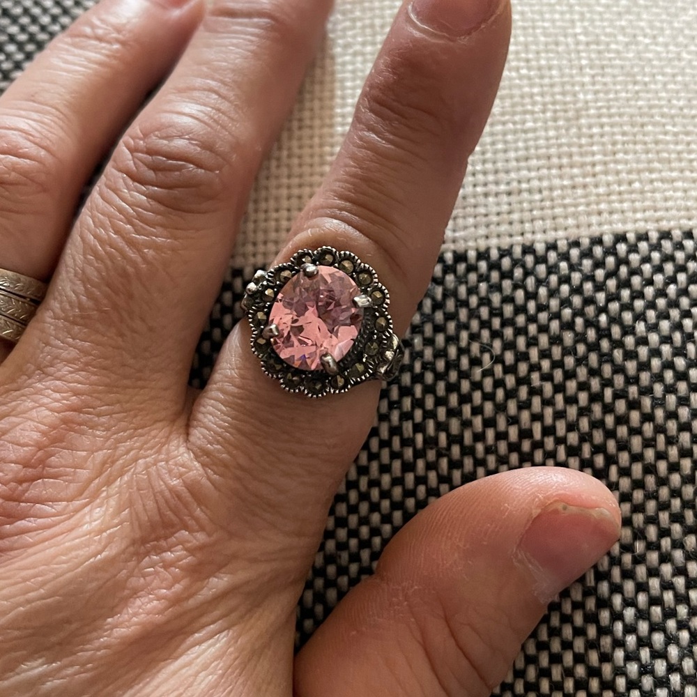 Pink, 829 silver, approx size 9 ring